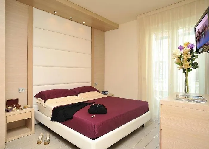 Astra Apartment's * ريتشيوني