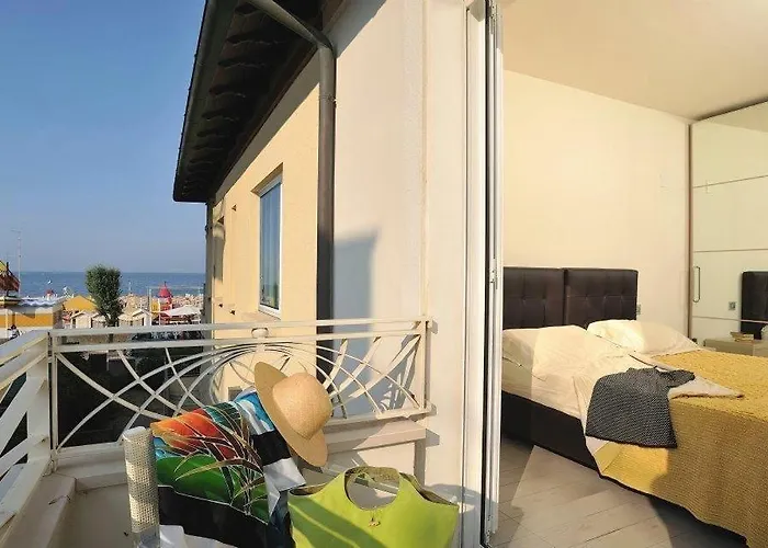 Astra Apartment's